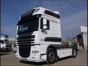 DAF 105 замена помпы ( водяной насос ).