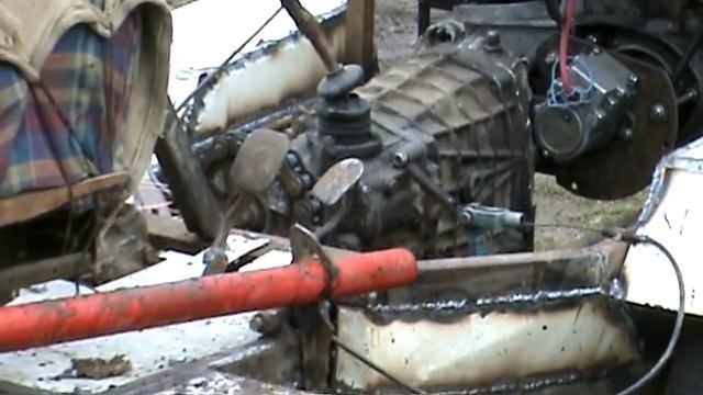 Самодельный полноприводный минитрактор с поворотной рамой. смотреть онлайн