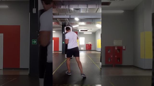 Бокс от Арчи, начало , прошу строго не судить смотреть онлайн