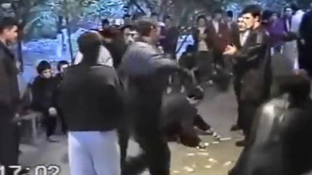 Необычная лезгинка) Танец Орла. Лезгинская свадьба в Кусарах смотреть онлайн