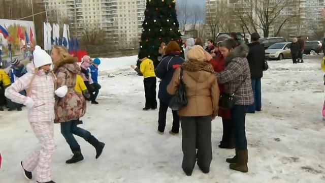 Каток в Солнцево, открытие, танцы смотреть онлайн