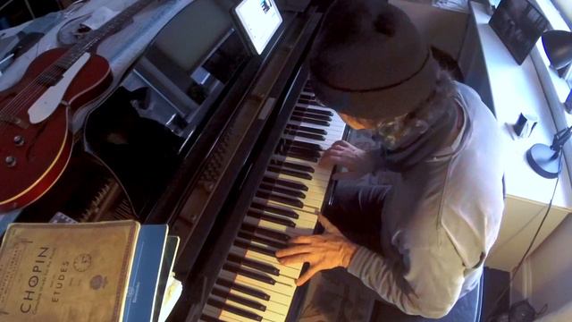 Improvisation on Yamaha DC7 piano by Peter Calandra смотреть онлайн