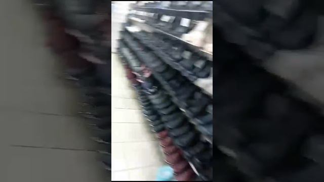 Покупали к школе одежду