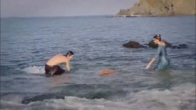 Мария Поезжаева о своем участии в фильме " Он дракон". смотреть онлайн