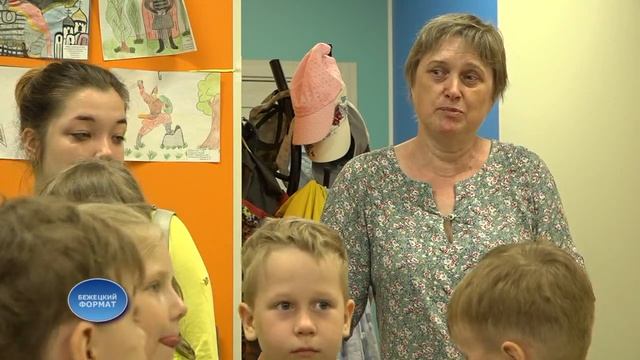 В детской библиотеке открылась выставка "Веселый пластилин" смотреть онлайн