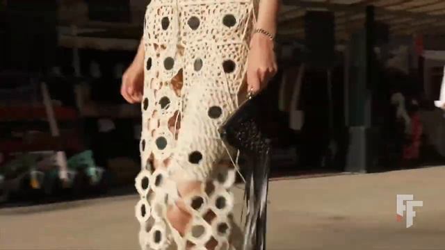 Stella McCartney - Стелла Маккартни | Коллекция Весна-лето 2024 | Полный показ смотреть онлайн