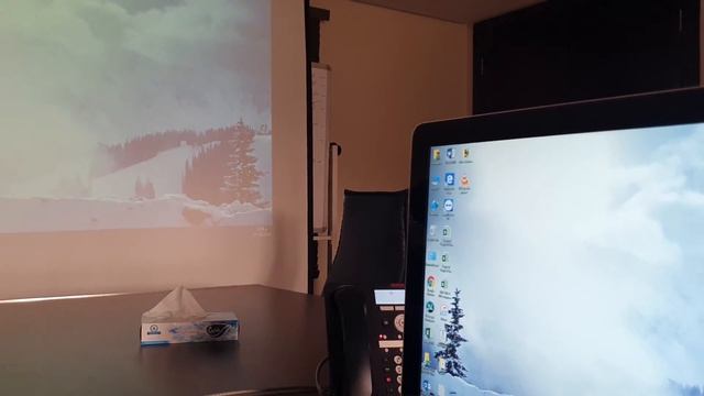 How to Connect Windows 10 to a Projector | Projector not Duplicate/showing computer screen смотреть онлайн