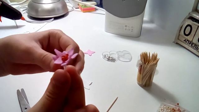 Сережки из фоамирана смотреть онлайн