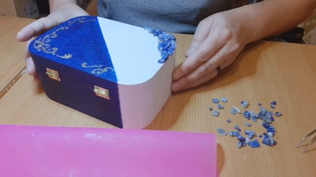 Обзор набора натуральных камней и Декор Шкатулки УФ смолой смотреть онлайн