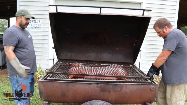 Cook a Whole Hog Over Wood смотреть онлайн