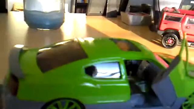 Dodge Charger SRT8 -Neon Green & Grey build! смотреть онлайн