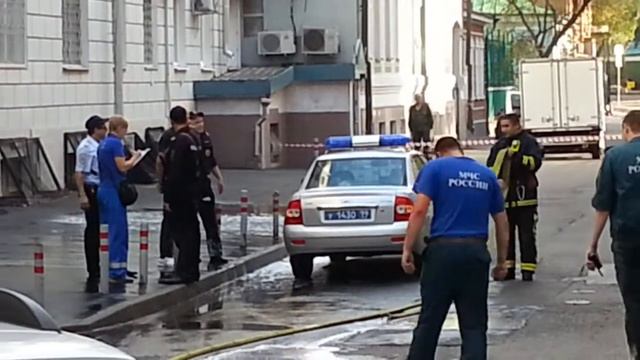 Суицыд. Неудавшийся пождог. смотреть онлайн