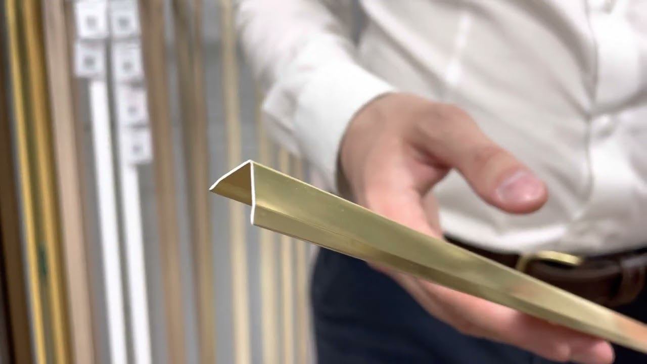 Угол Лука Люкс УП-18. 20х20мм смотреть онлайн