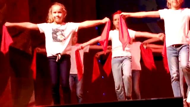 Образцовый ансамбль танца Провинциальный балет - Вместе целая страна Голоса России 10 сентября 2023 смотреть онлайн