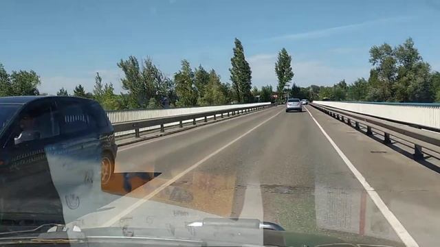 Проезд по мосту через реку «Саратовка». смотреть онлайн