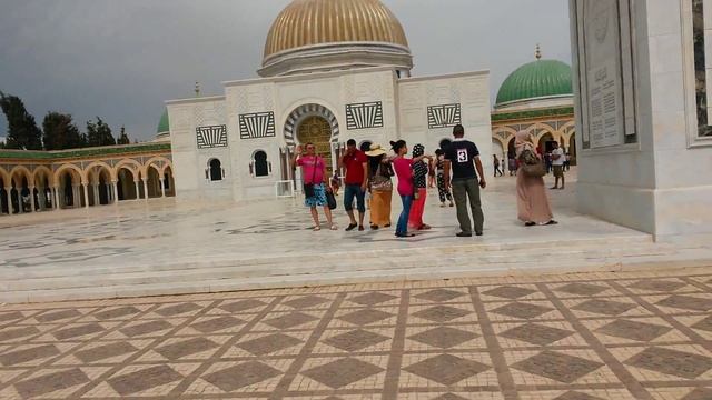 Мечеть Хабиба Бургибы. смотреть онлайн