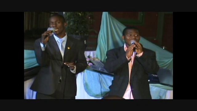 6Notes performing Blessed Assurance at Berea International S.D.A church смотреть онлайн