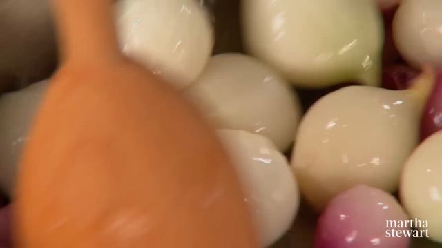 Martha Stewart's 16-Recipe Hero Vegetables Special | How To Cook Mushrooms, Corn, And Onions