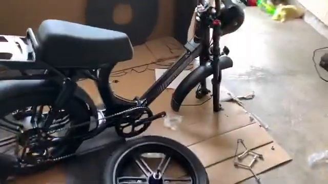 Unboxing Our New Scorpion Juiced Bikes смотреть онлайн