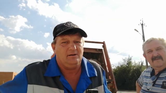 7.9.23г мусор не хотят забирать, сотрудник магазина ругалась с сотрудниками ЭКО ЦЕНТРА смотреть онлайн