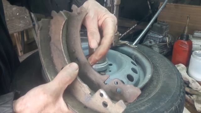 Мой самодельный шиномонтажный станок. смотреть онлайн