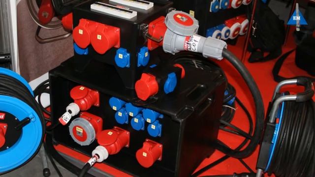 Распределительные устройства SVE4 SVE3 - MERZ смотреть онлайн