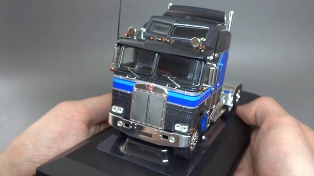 Kenworth K100 Aerodyne 1976 || IXO Models || Масштабные модели грузовых автомобилей 1:43 смотреть онлайн