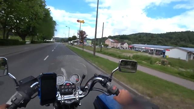 500 км в день. По горам на Хонде с коляской смотреть онлайн