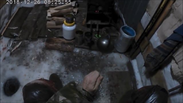 Ловим живчиков и проверяем крючки на налима 26 12 18 смотреть онлайн