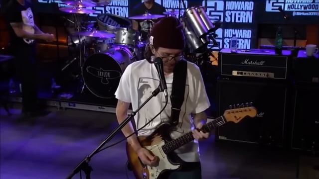 JOHN FRUSCIANTE DEMOING HIS PEDALS смотреть онлайн