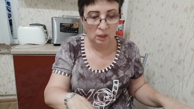 Ем авокадо и получаю от этого процесса удовольствие смотреть онлайн