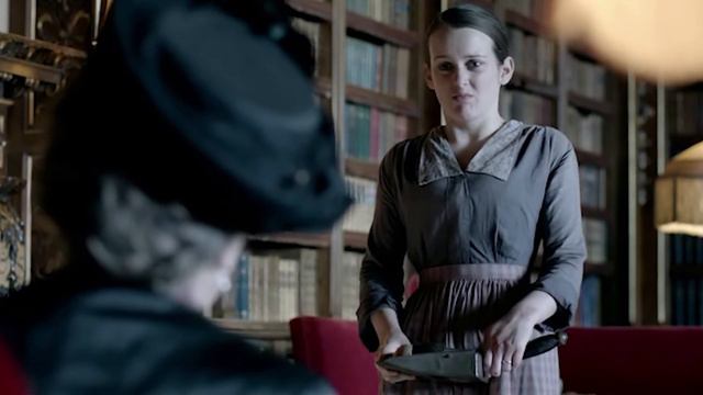 Downton Abbey - The Dowager & Daisy having a sweet moment 😊 смотреть онлайн