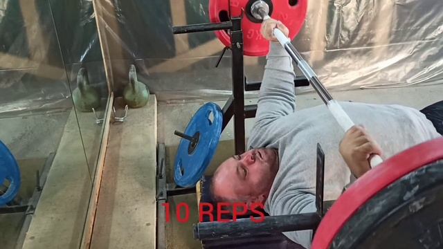БЕЗ ХИМИИ И СПОРТ-ПИТА. BENCH PRESS WITH PAUSE. NATURAL SPORTS. смотреть онлайн