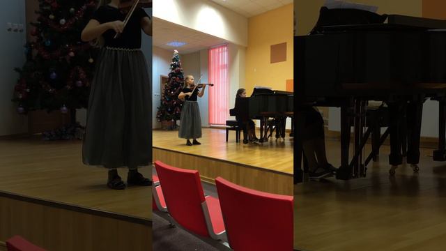 Ксения Ларичева, Мансурова Аида. В. Калинников. Грустная песенка. Декабрь 2021