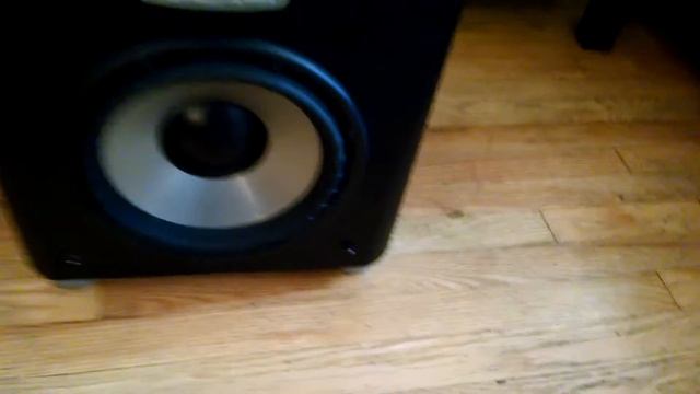 Mirage Omni S10 subwoofer demo (for ebay) смотреть онлайн