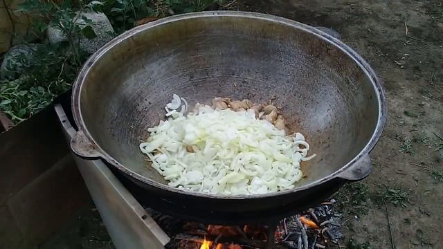 Вкуснейший куурдак по-Иссык-кульски!!! Такого вы ещё не пробовали! смотреть онлайн