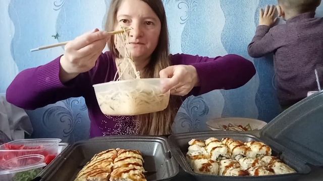 ??Мукбанг/СУШИ, ???РОЛЛЫ? смотреть онлайн