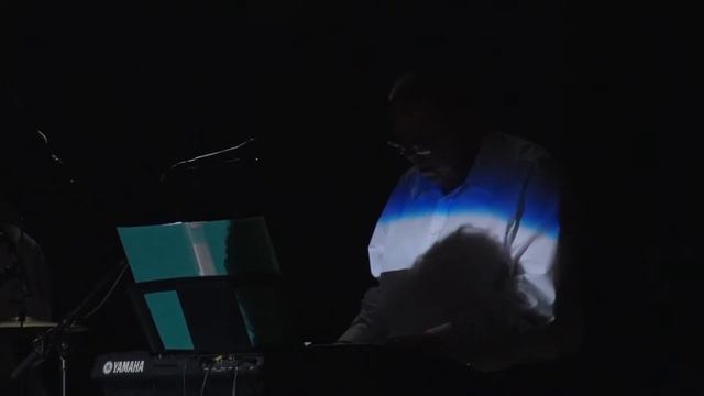 Каданс, филармония, 27.12.2017 смотреть онлайн