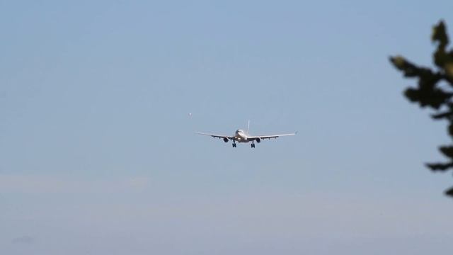 Heavy landings @ Munich Airport (MUC/EDDM) смотреть онлайн