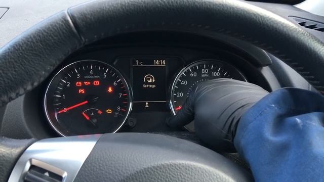 Nissan Qashqai 'Service Due Now' Reset Procedure смотреть онлайн
