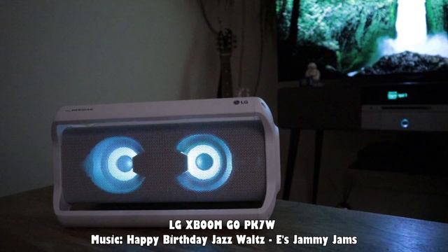 $200 Bluetooth Speaker VS $2,000 Speaker (LG XBOOM PK7W & Ruark Audio R7 MK2 ) смотреть онлайн