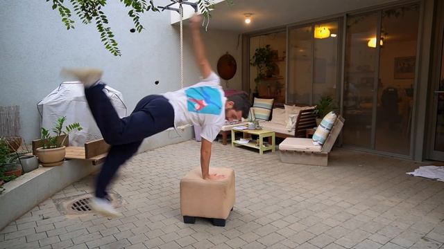 How I Train as a Capoeira Master - My Method смотреть онлайн