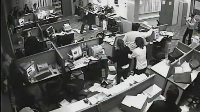 Опасен но свободен