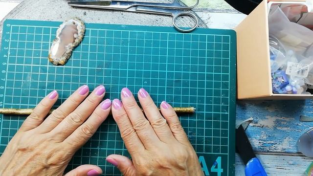 Круглый шнур из толстой натуральной кожи. Процесс работы. смотреть онлайн