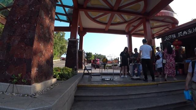 VLOG: МЫ В КИТАЕ. ОСТРОВ ХАЙНАНЬ. ОЛЕНЬ ПОВЕРНУЛ ГОЛОВУ смотреть онлайн