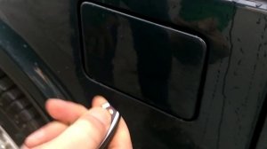 Лючек бензобака нивы от центрального замка