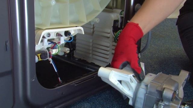 How to Replace the Motor on a Samsung ecobubble Washing Machine смотреть онлайн