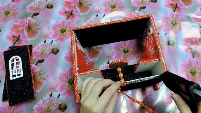 DIY/Как сделать кроватку-домик для куклы?Кроватка для куклы с лестницей и горкой. смотреть онлайн