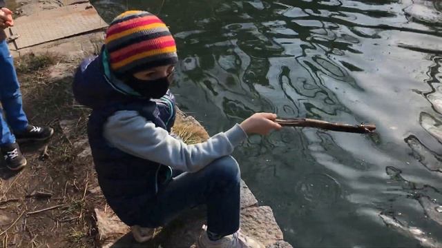 Рисуем узоры на воде. Чешский алфавит (абэцэда). "Вилами на воде писано" - это неточно, неизвестно. смотреть онлайн