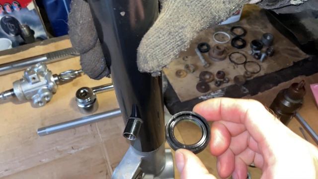 Как засадить внутренний сальник рулевой рейки без съемника смотреть онлайн